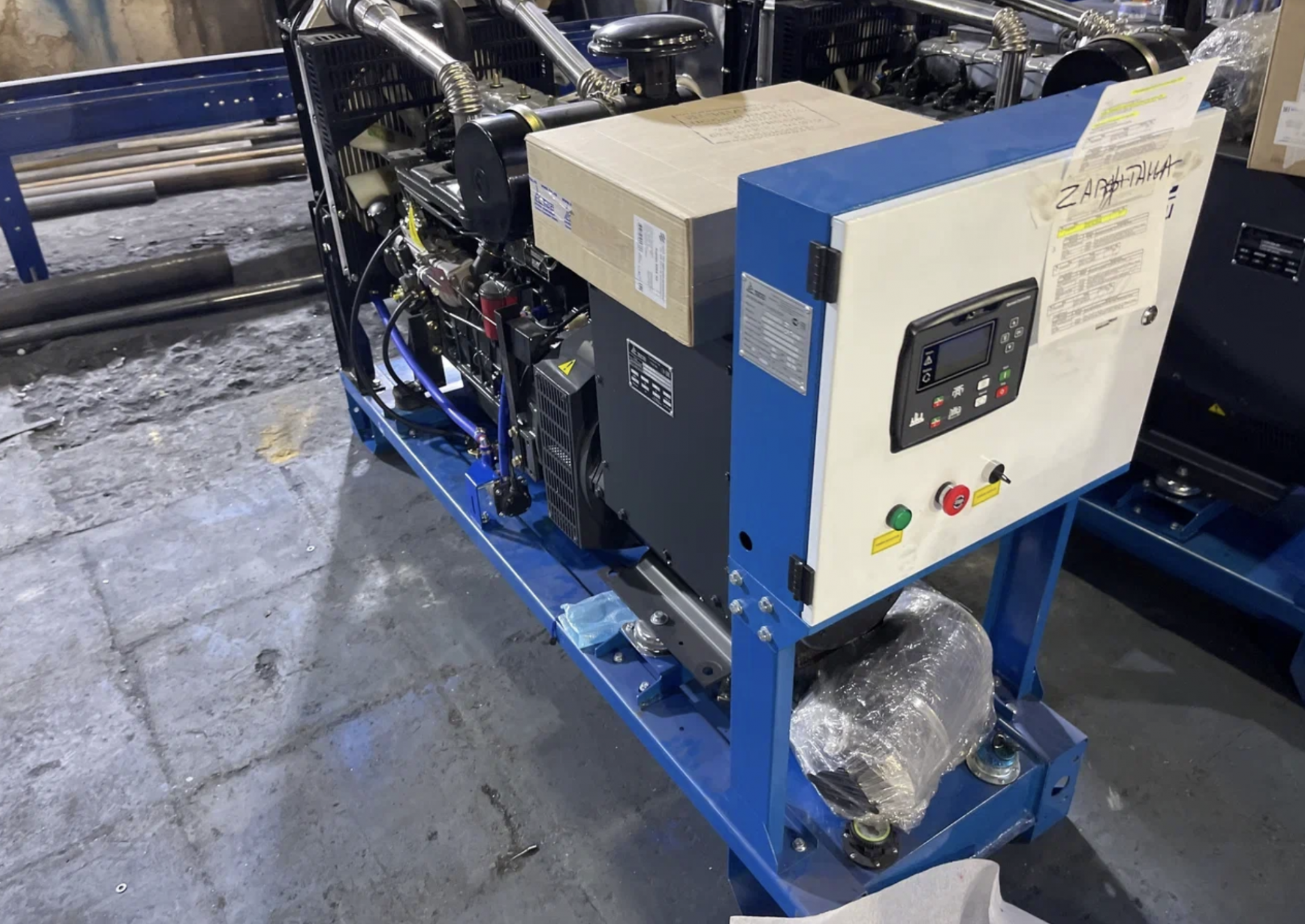 Дизельный генератор ТСС АД-40С-Т400-1РМ19 с АВР