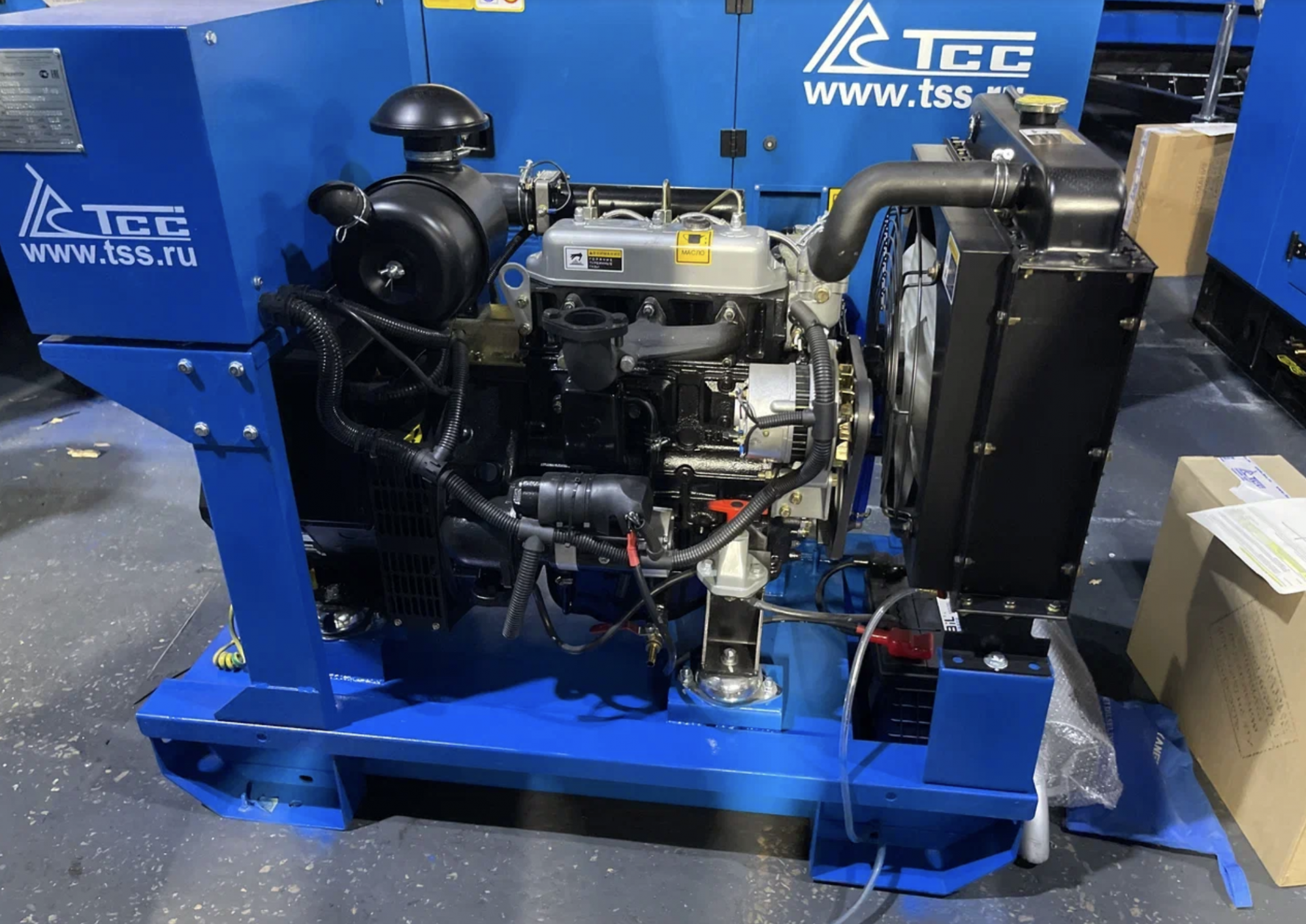 Дизельный генератор ТСС АД-30С-Т400-1РМ11 с АВР